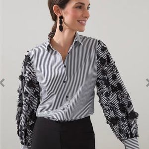 Chico’s 3D poplin blouse sz2 Black and White